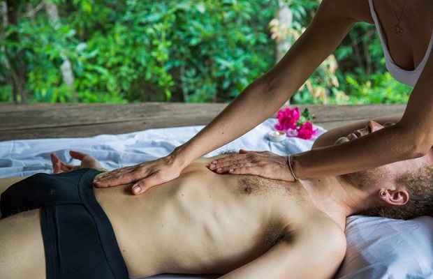 Quy trình thực hiện massage cho nam