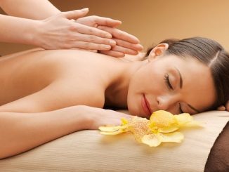 Cách massage giảm đau lưng cần được thực hiện hằng ngày