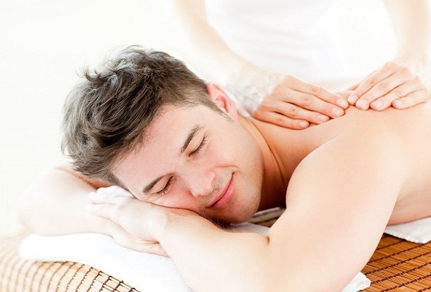 Massage tận nơi giúp bạn thư giãn tại nhà