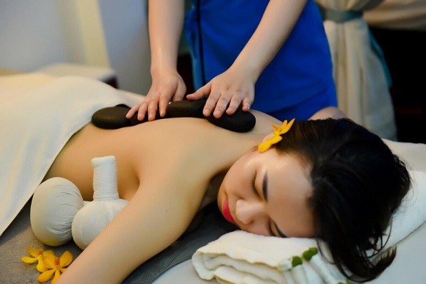 Massage Vương Quốc nổi tiếng với dịch vụ không điểm chê